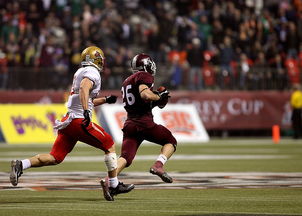 乐鱼体育入口-进攻与防守转换最迅速的球队解析，进攻 防守